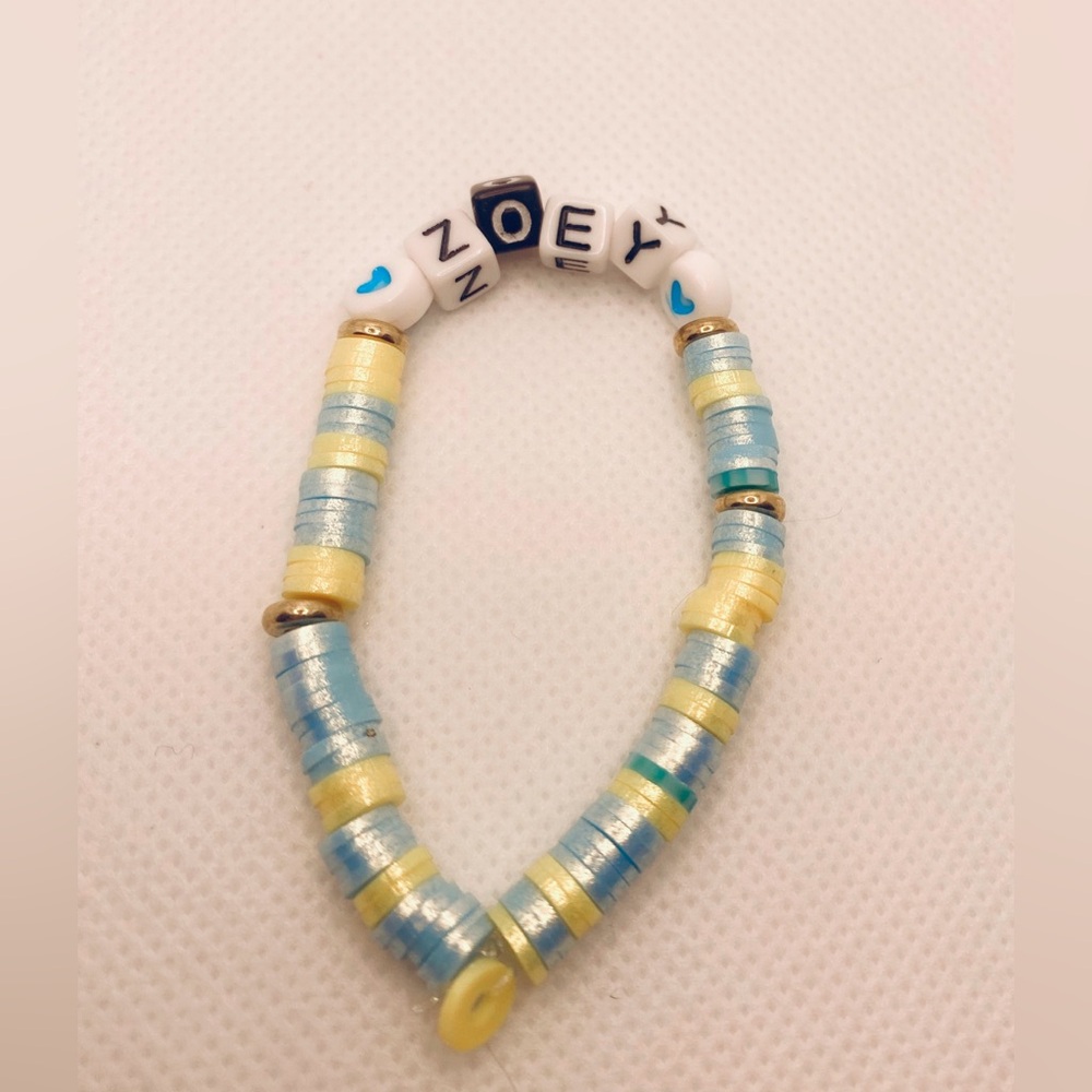 K-pop Colorful Clay Beaded 3 Bracelet Set
(Huntr/x theme) - Picture 4 of 4